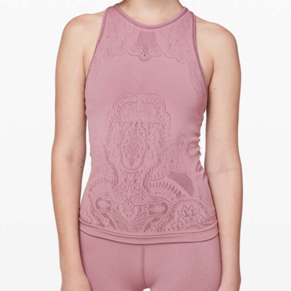 Lululemon Mauve Reveal Tank Zen